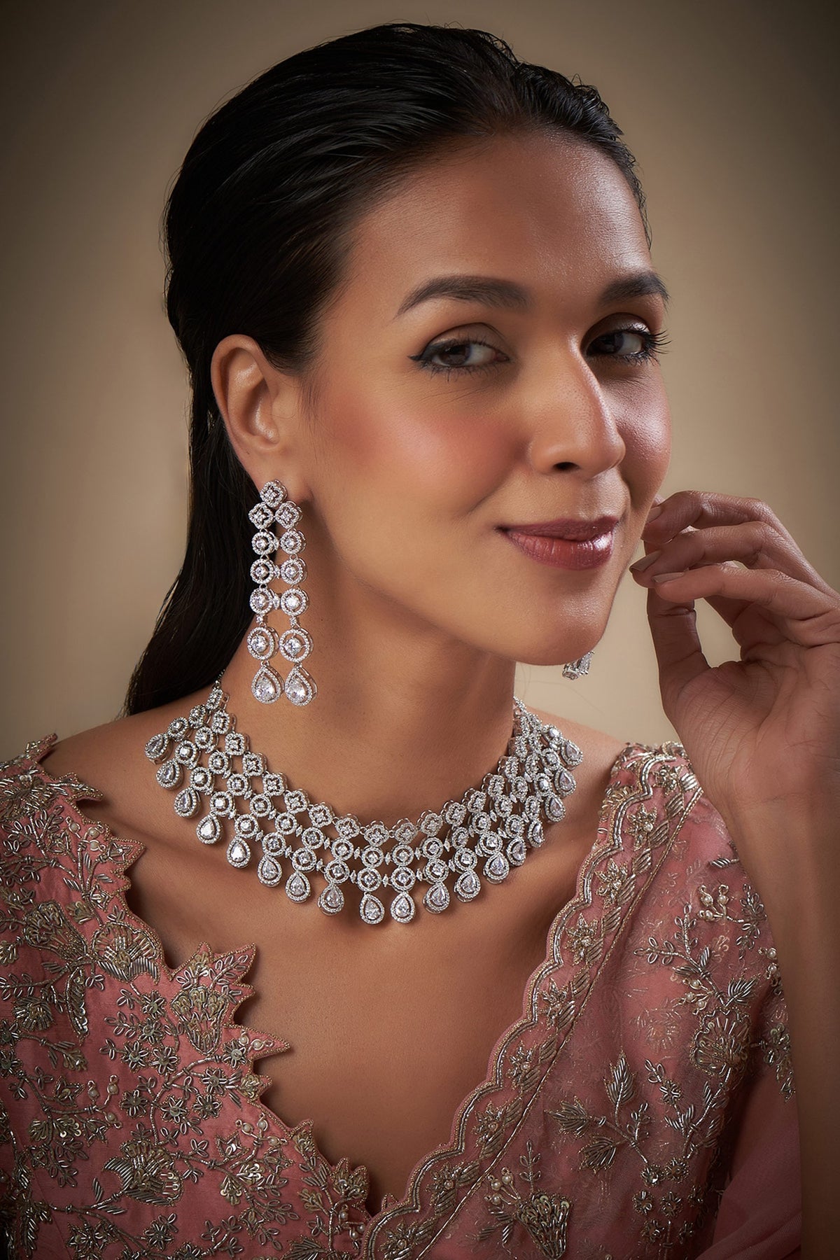 Zircon Diamond Geometric Cutwork Necklace Set 