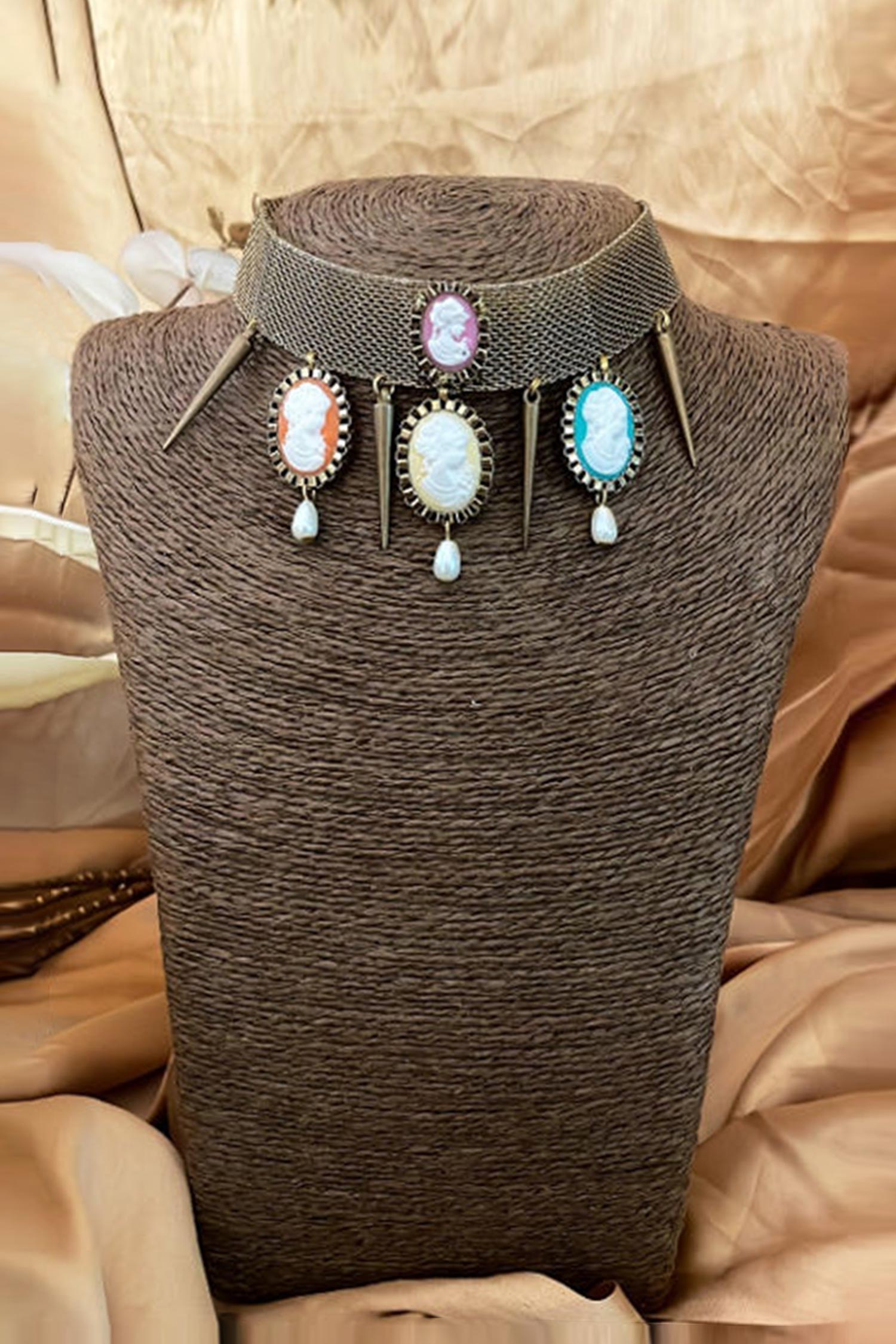 Victorian Stone Embellished Choker 