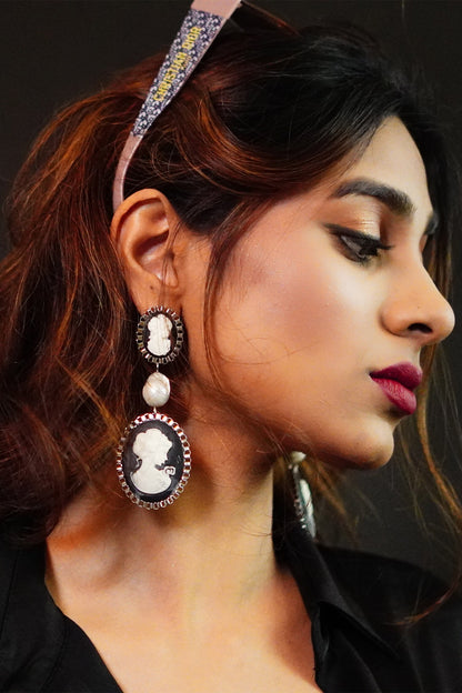 Duel Victoria Long Earrings 