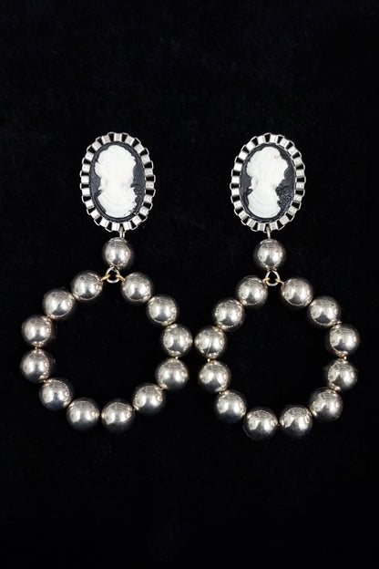 Pearl Victoria Earrings 