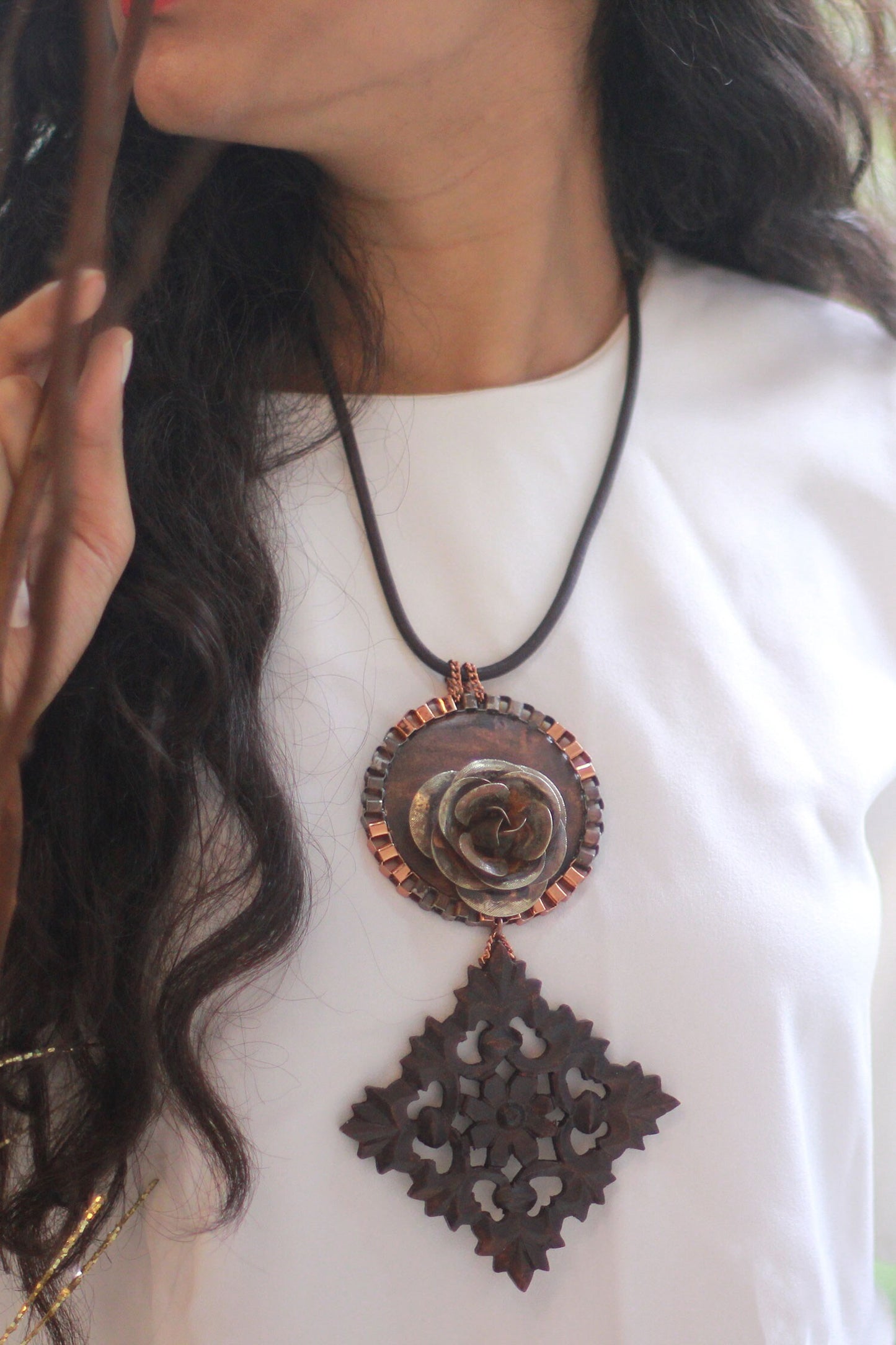 Rustic Rose & Romance Necklace 