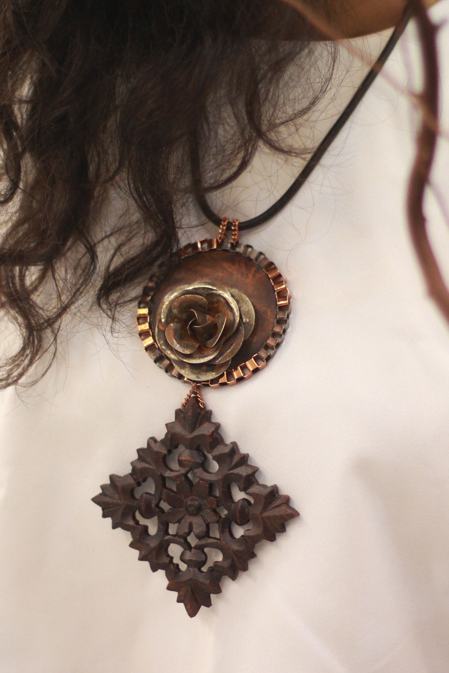 Rustic Rose & Romance Necklace 