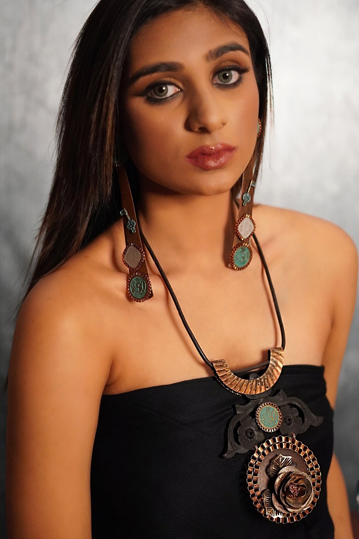 Rose On Wood Pendant Necklace 