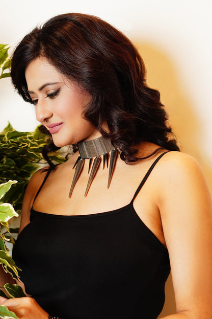 Spiked Mesh Necklace 