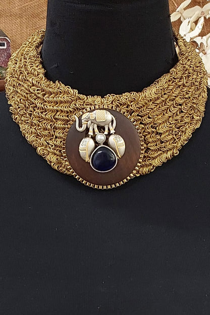 Elephant On Wired Choker 