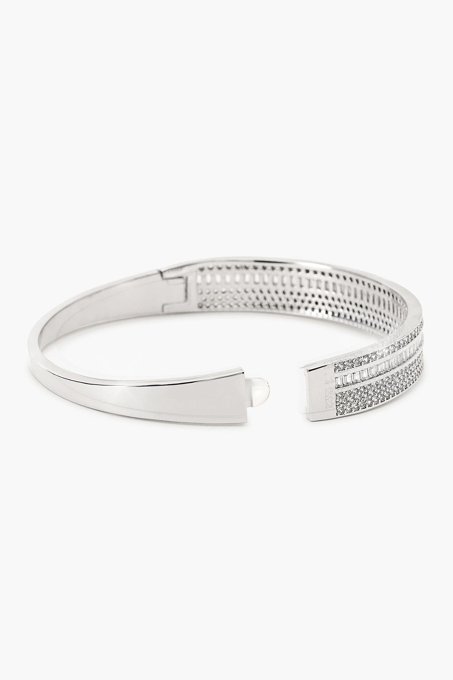 Stellarise Stone Studded Bangle 
