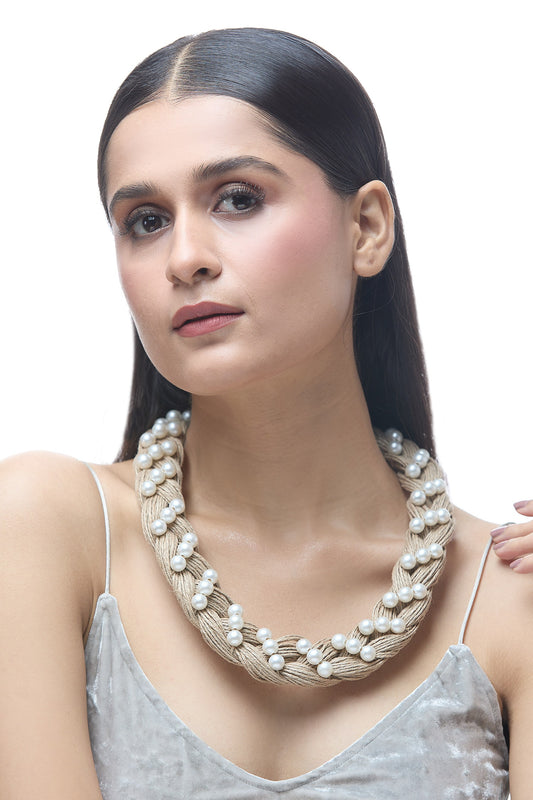 Embellished Choker Necklace 