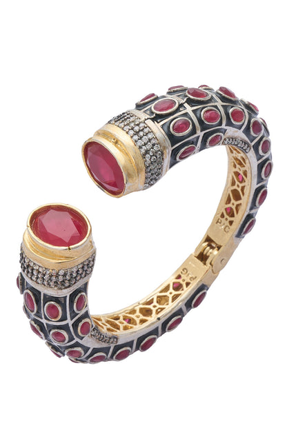 Geometric Carved Kada 