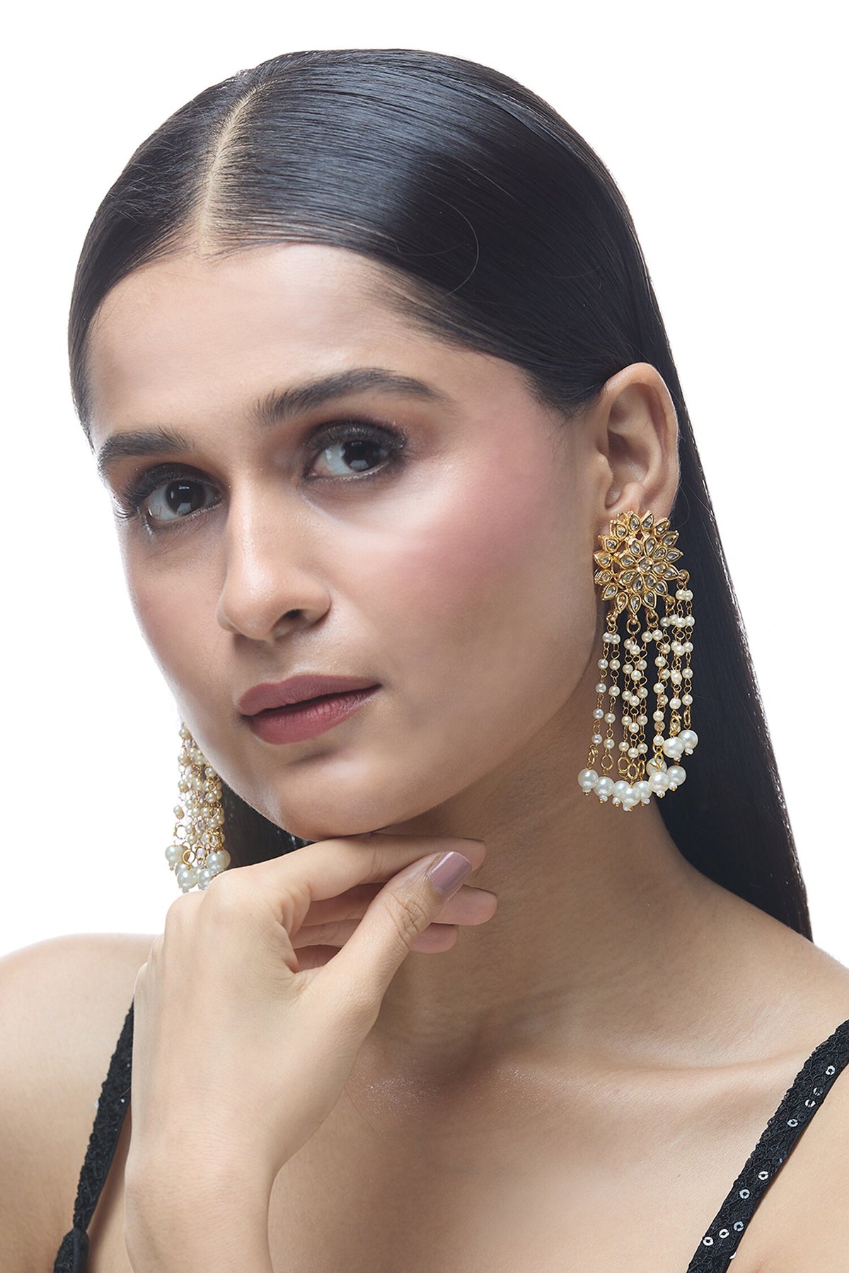 Floral Carved Earrings 