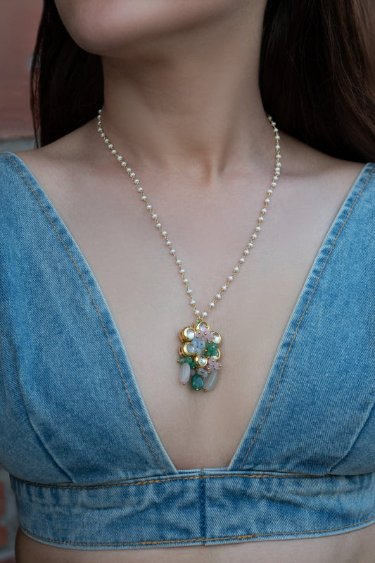 Floral Carved Pendant Necklace 
