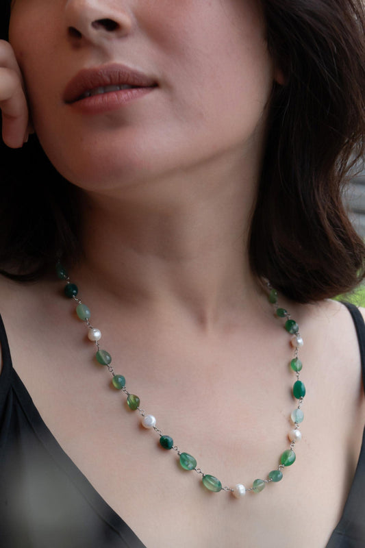 Pearl & Natural Stone Embellished Necklace 