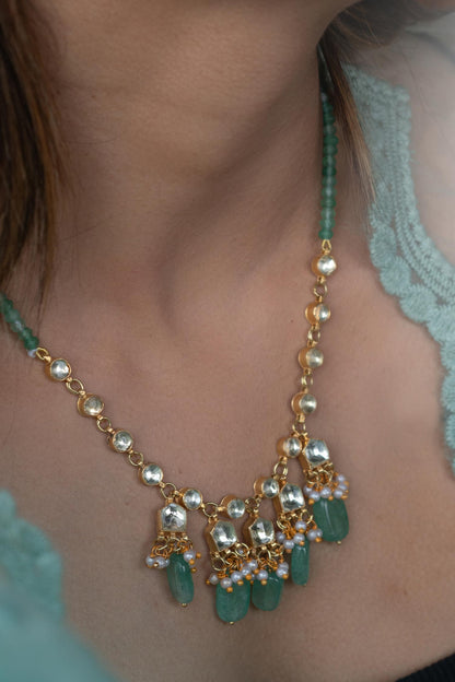 Glorious Kundan & Natural Stone Embellished Necklace 