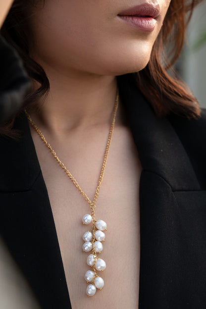 Embellished Long Pendant Necklace 