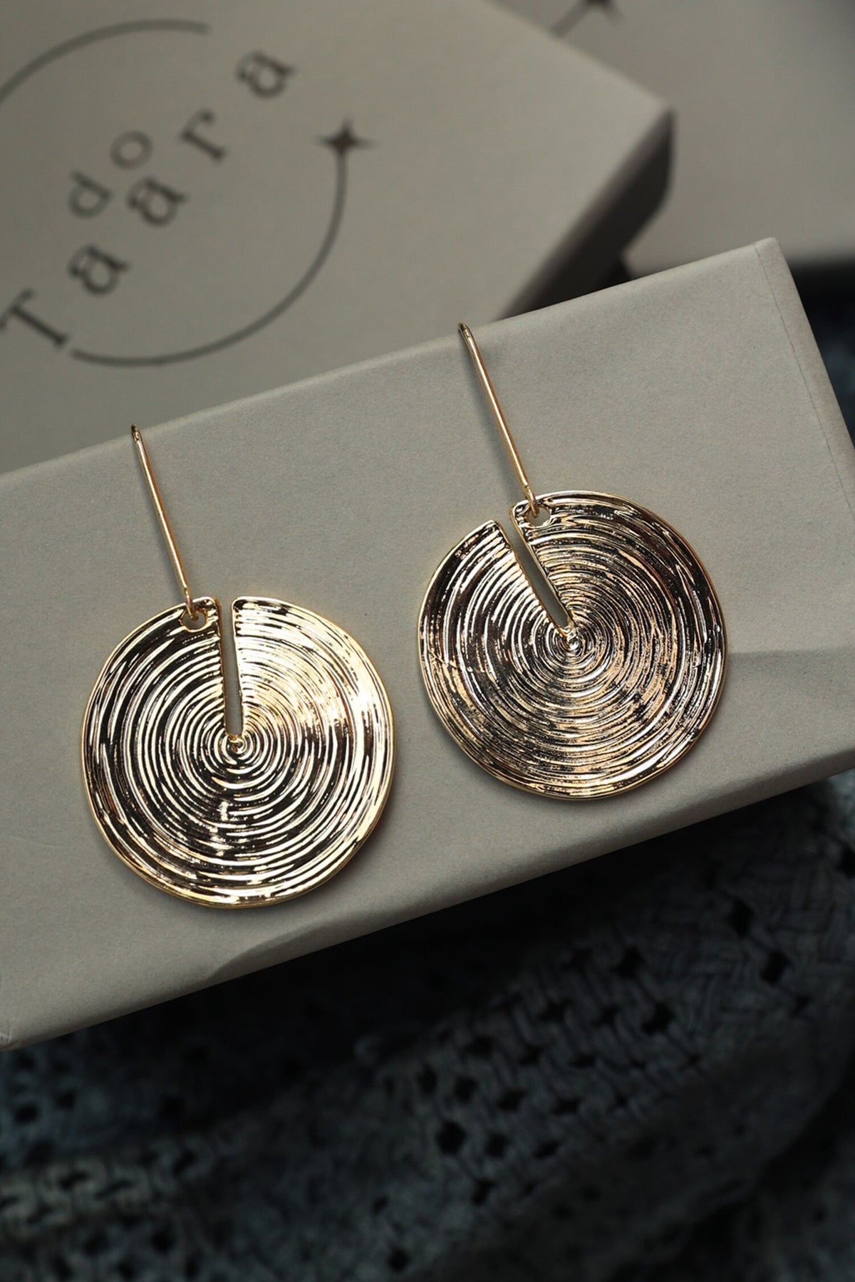 Spiral Textured Hoops 