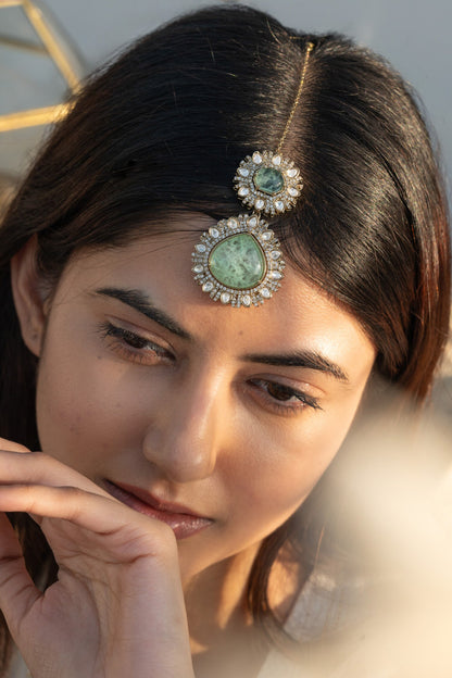 Victorian Polki Embellished Maangtikka 