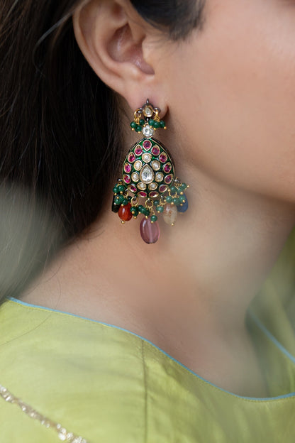 Tear Drop Carved Earrings 