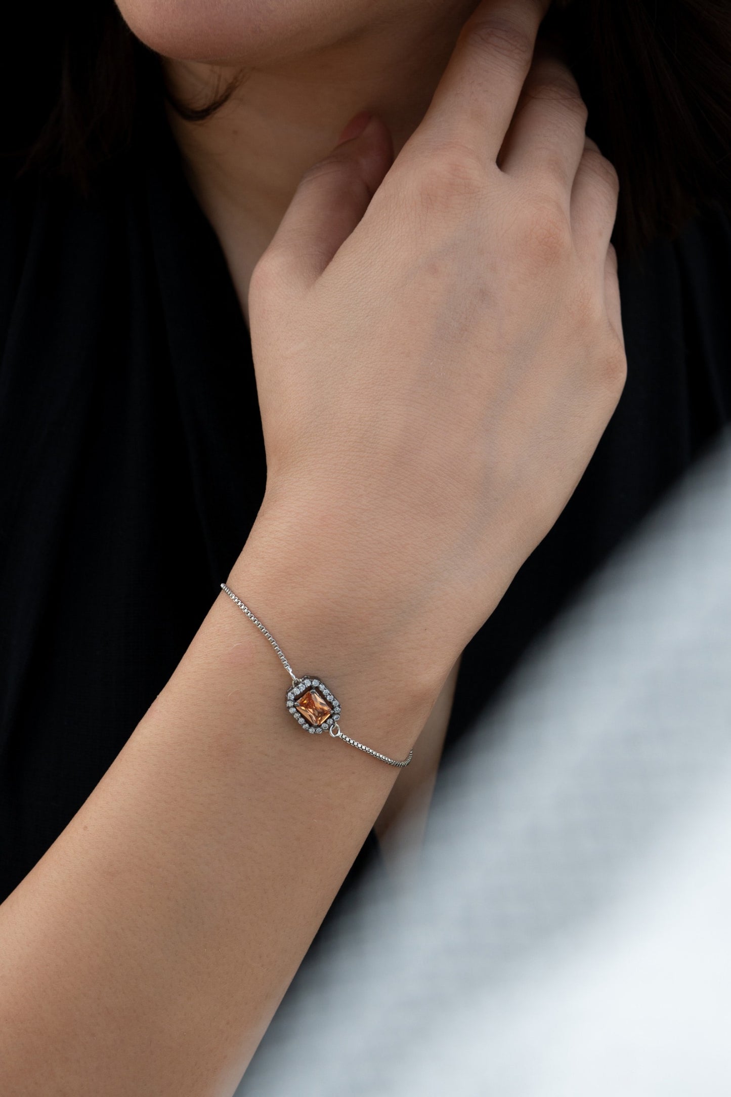 Faux Diamond Chain Bracelet 