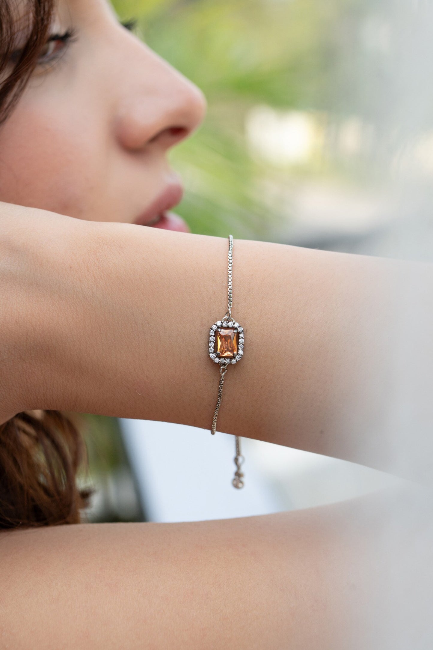 Faux Diamond Chain Bracelet 