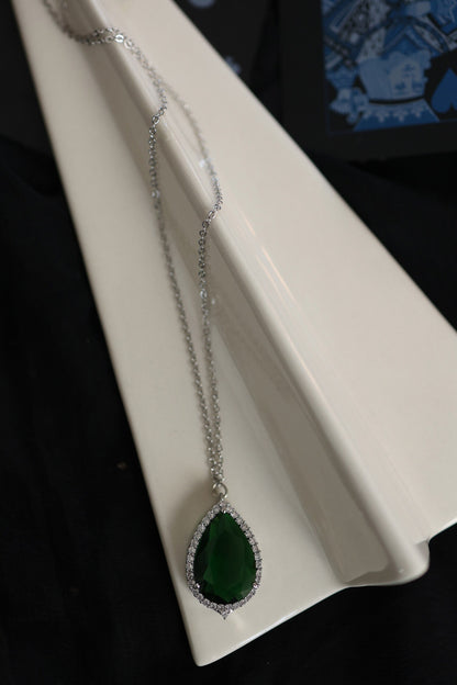 Emerald Stone Drop Chain Necklace 
