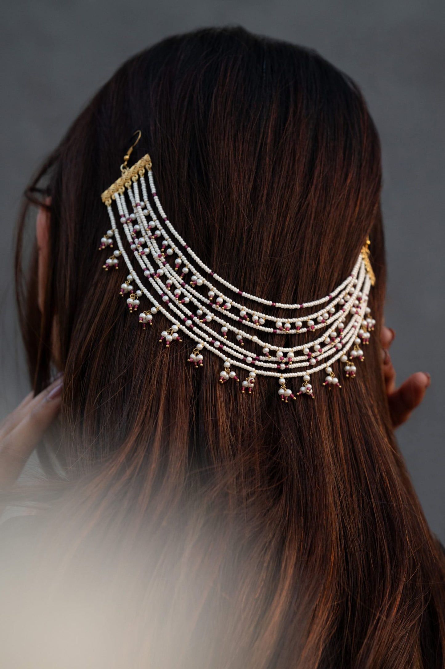 Shell Pearl Multi-Layer Braid Pin 