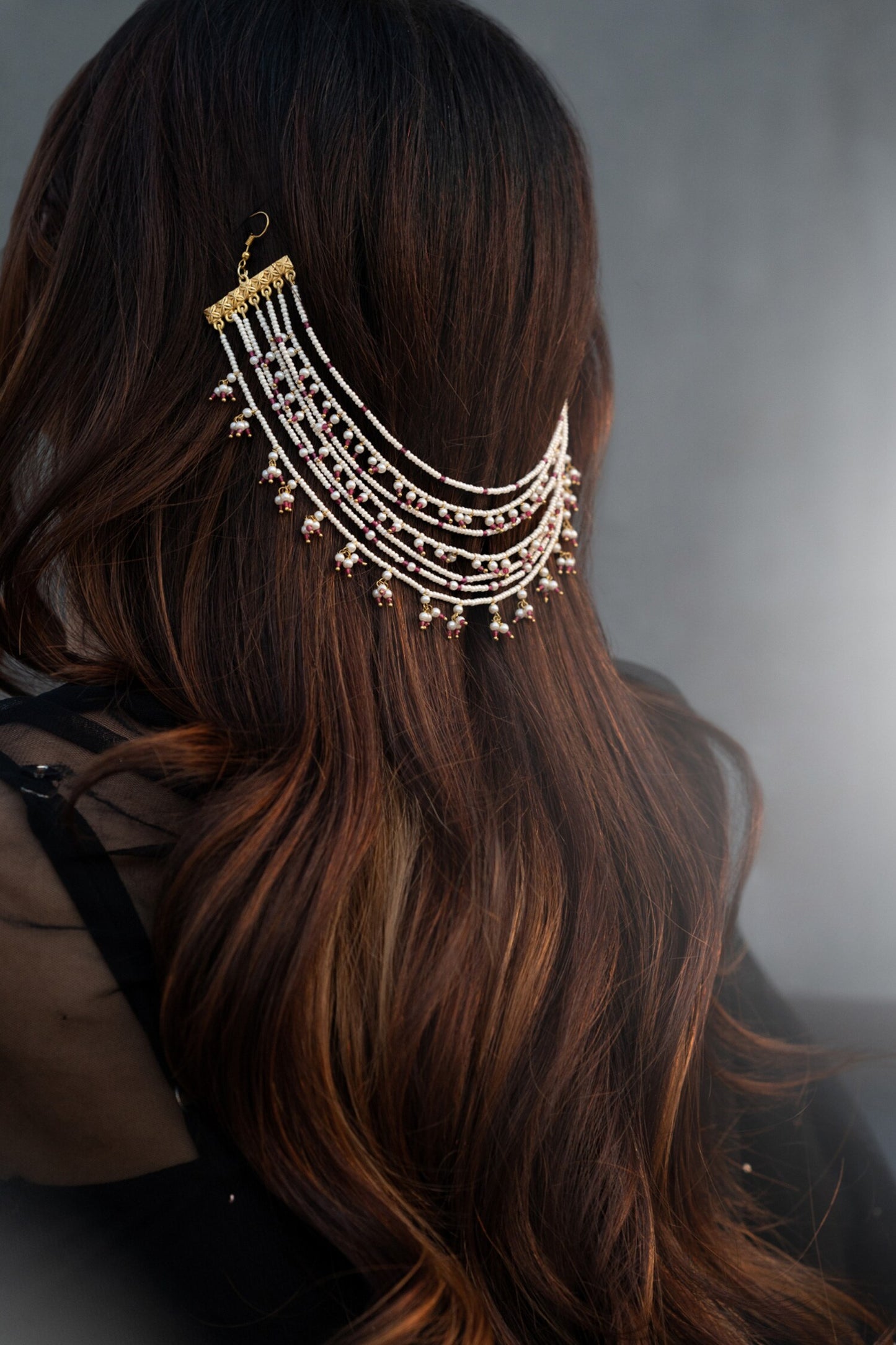 Shell Pearl Multi-Layer Braid Pin 