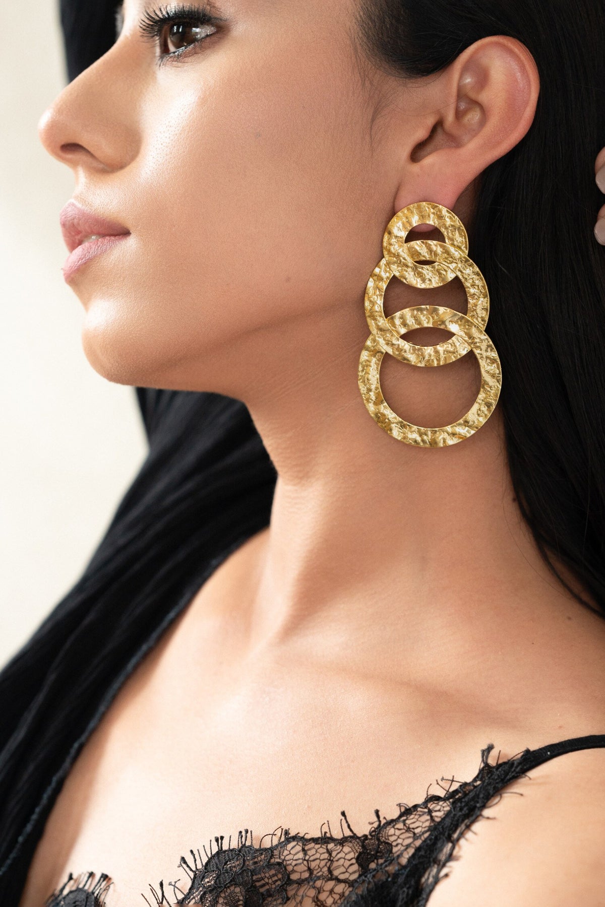 Textured Chain Pattern Earrings 