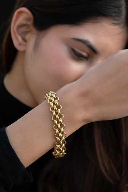 Interwoven Loop Bracelet 