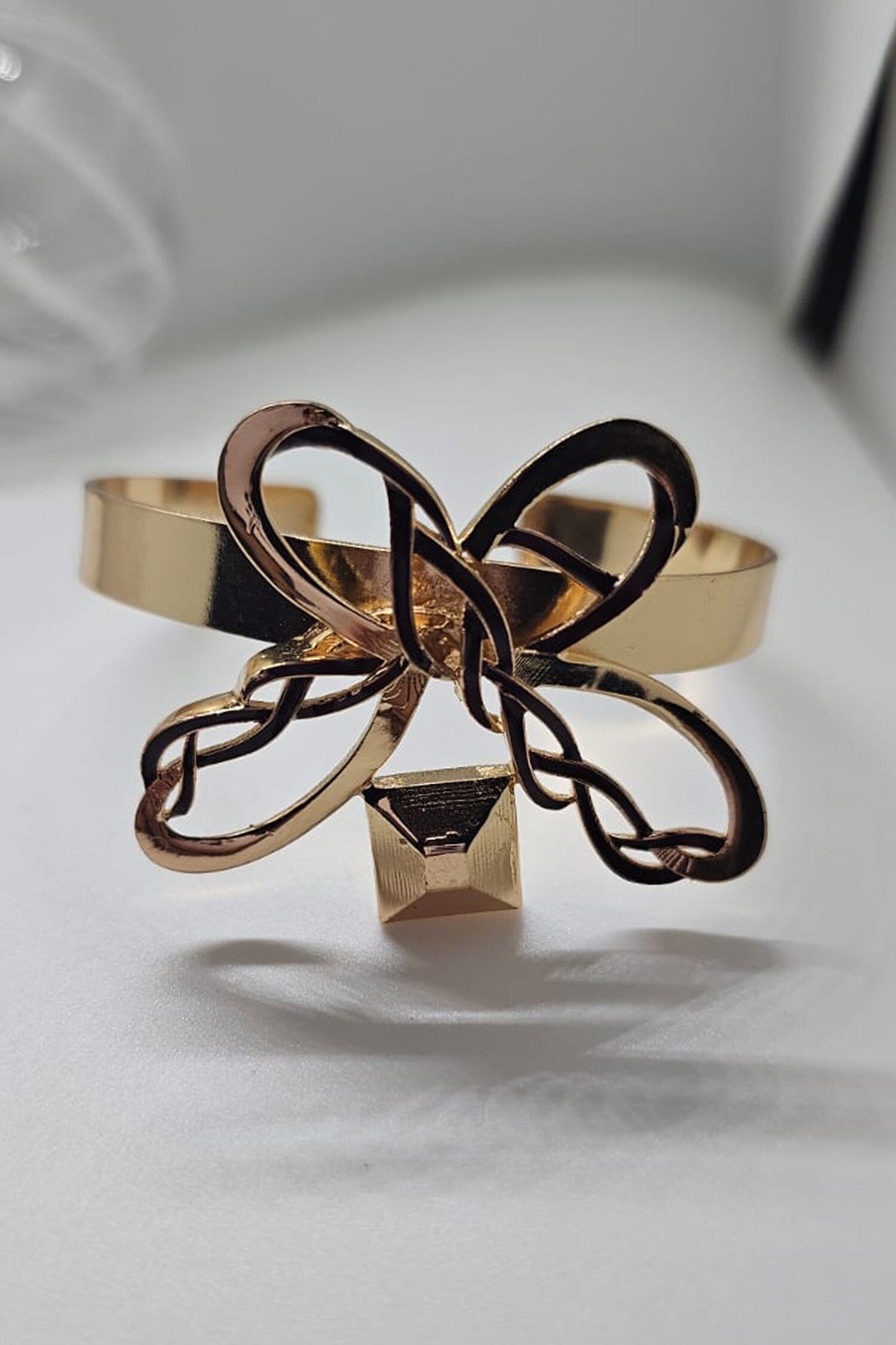 Infinity Enamelled Bracelet 
