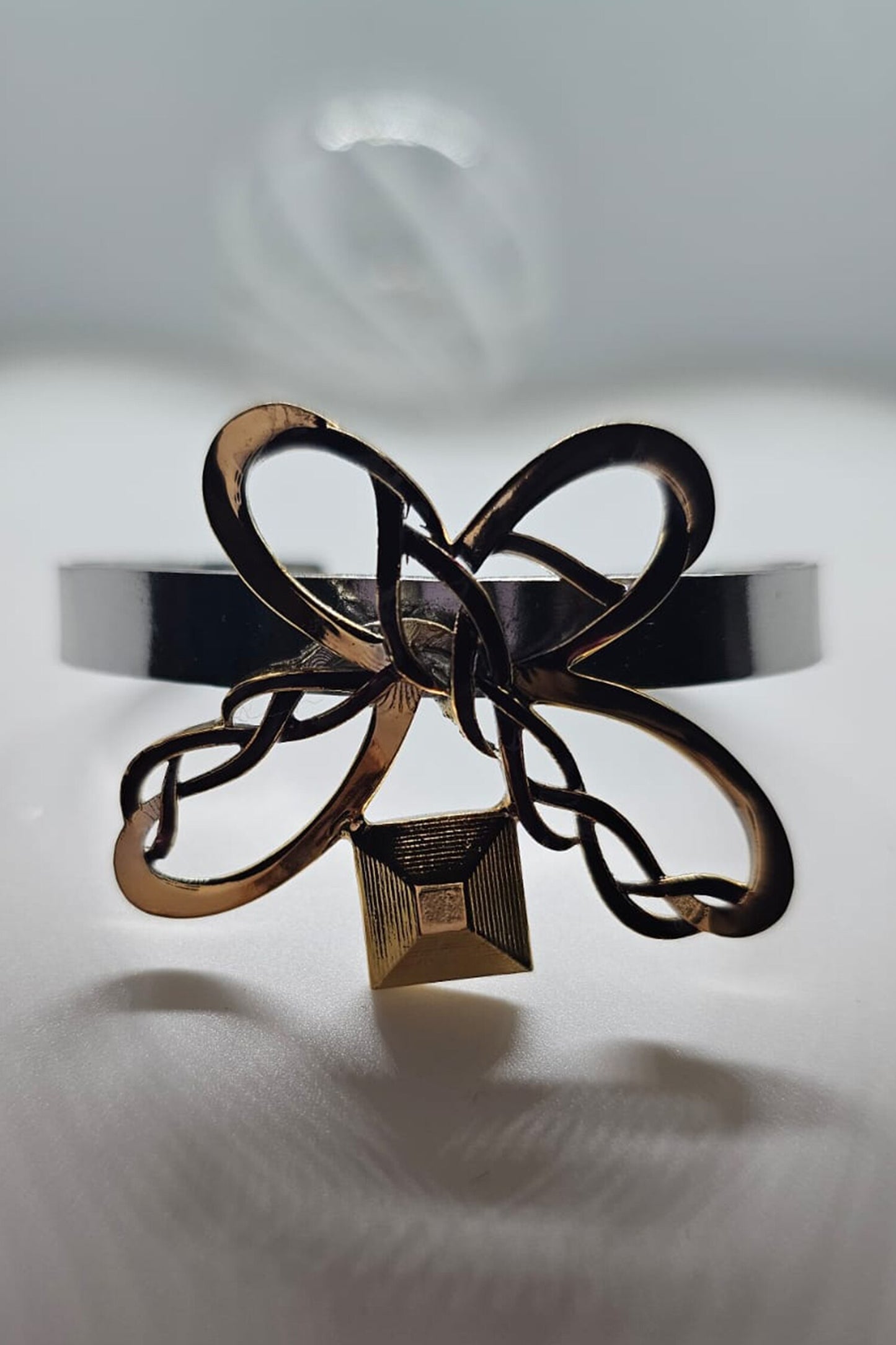 Infinity Butterfly Pattern Carved Bracelet 