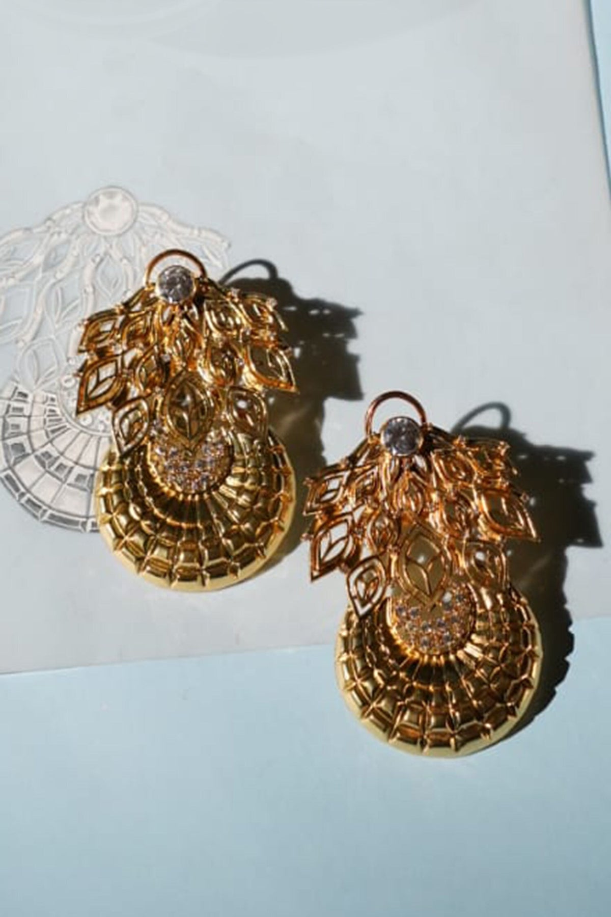 Wander Stone Embellished Earrings 