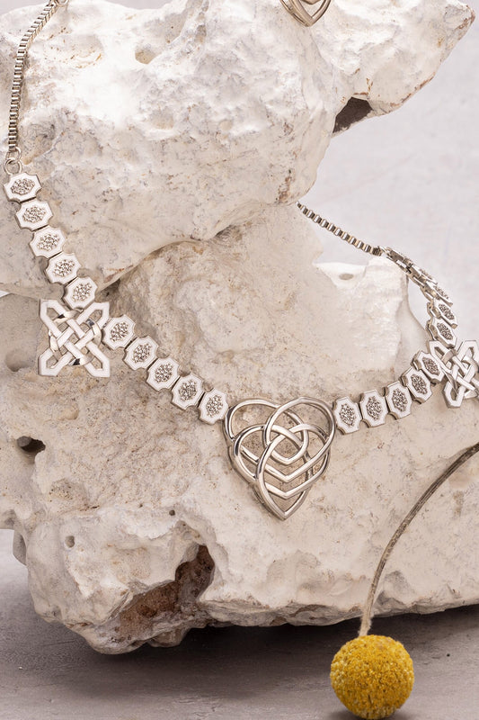 Hexagone Enamelled Stone Studded Necklace 