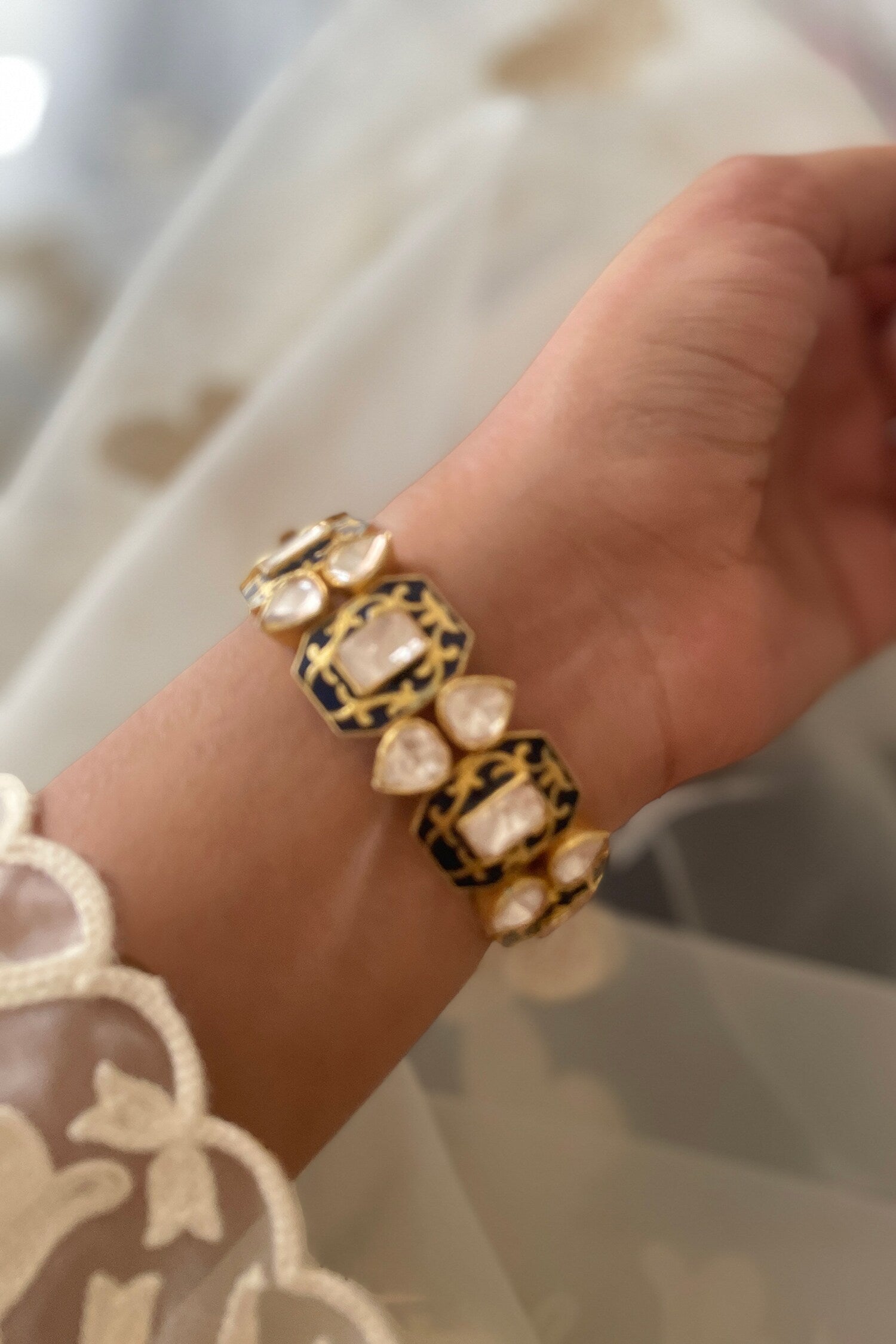 Neelkamal Enamelled Kada 