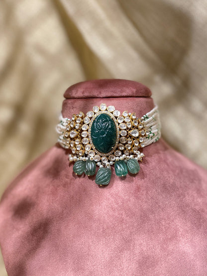 Zeenat Carved Stone Polki Embellished Choker 