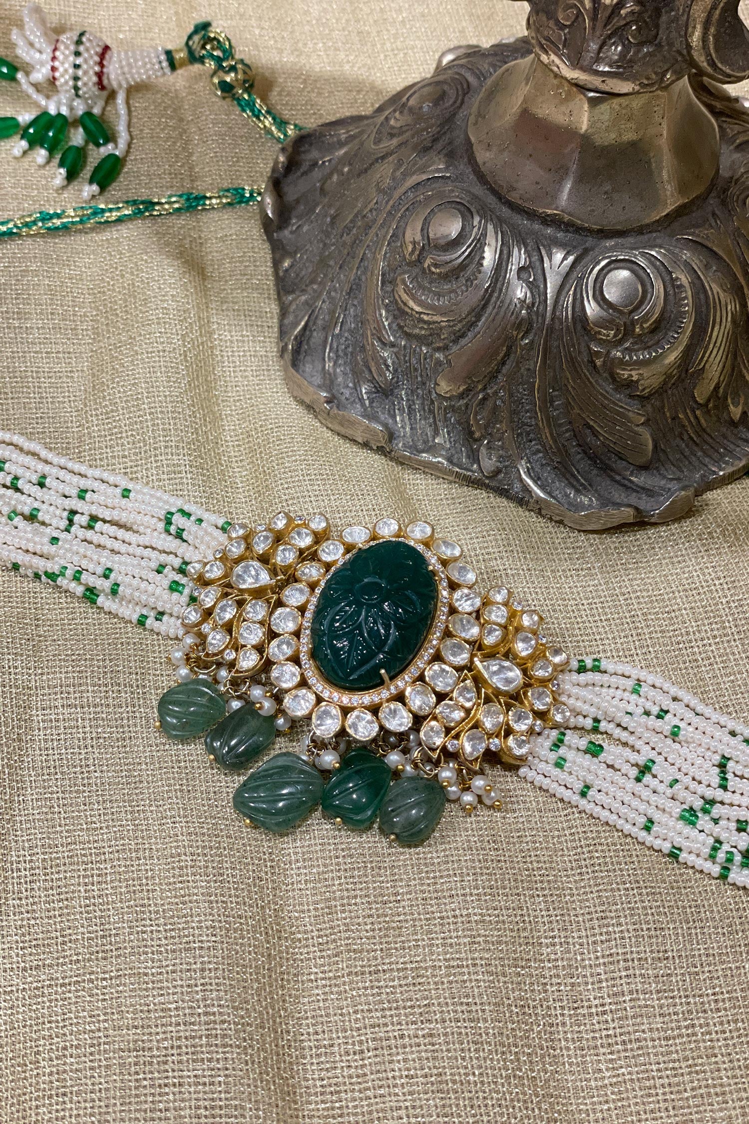 Zeenat Carved Stone Polki Embellished Choker 