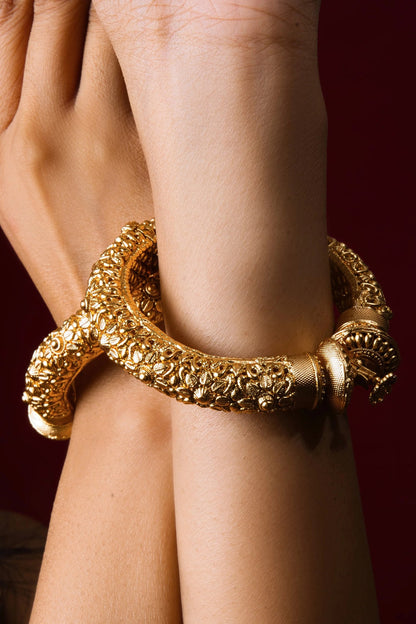 Fida Carved Bangle-Set of 2 