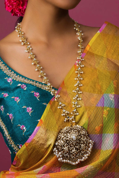 Jadau Stone Embellished Pendant Necklace 