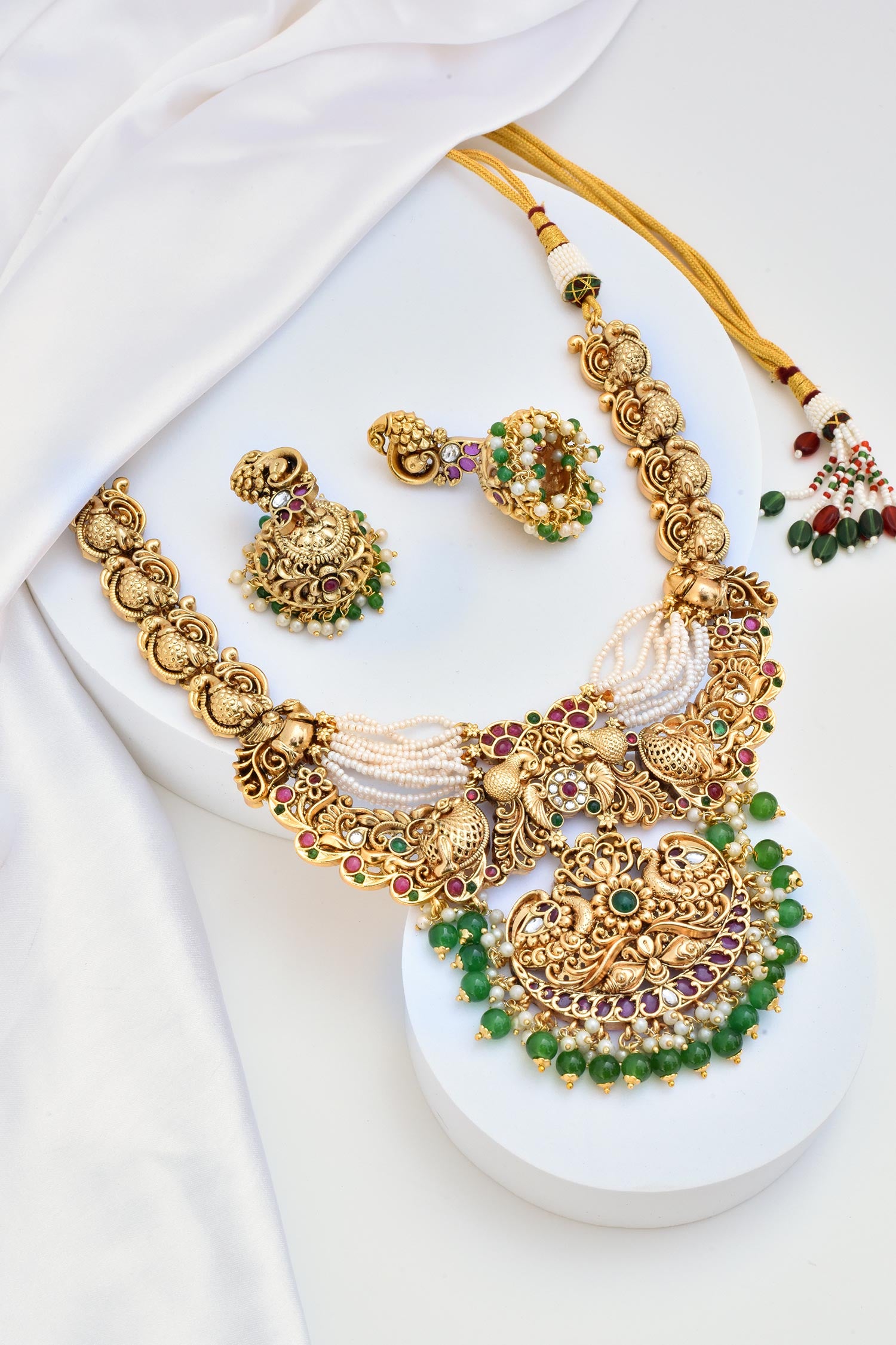 Carved Temple Necklace Set 