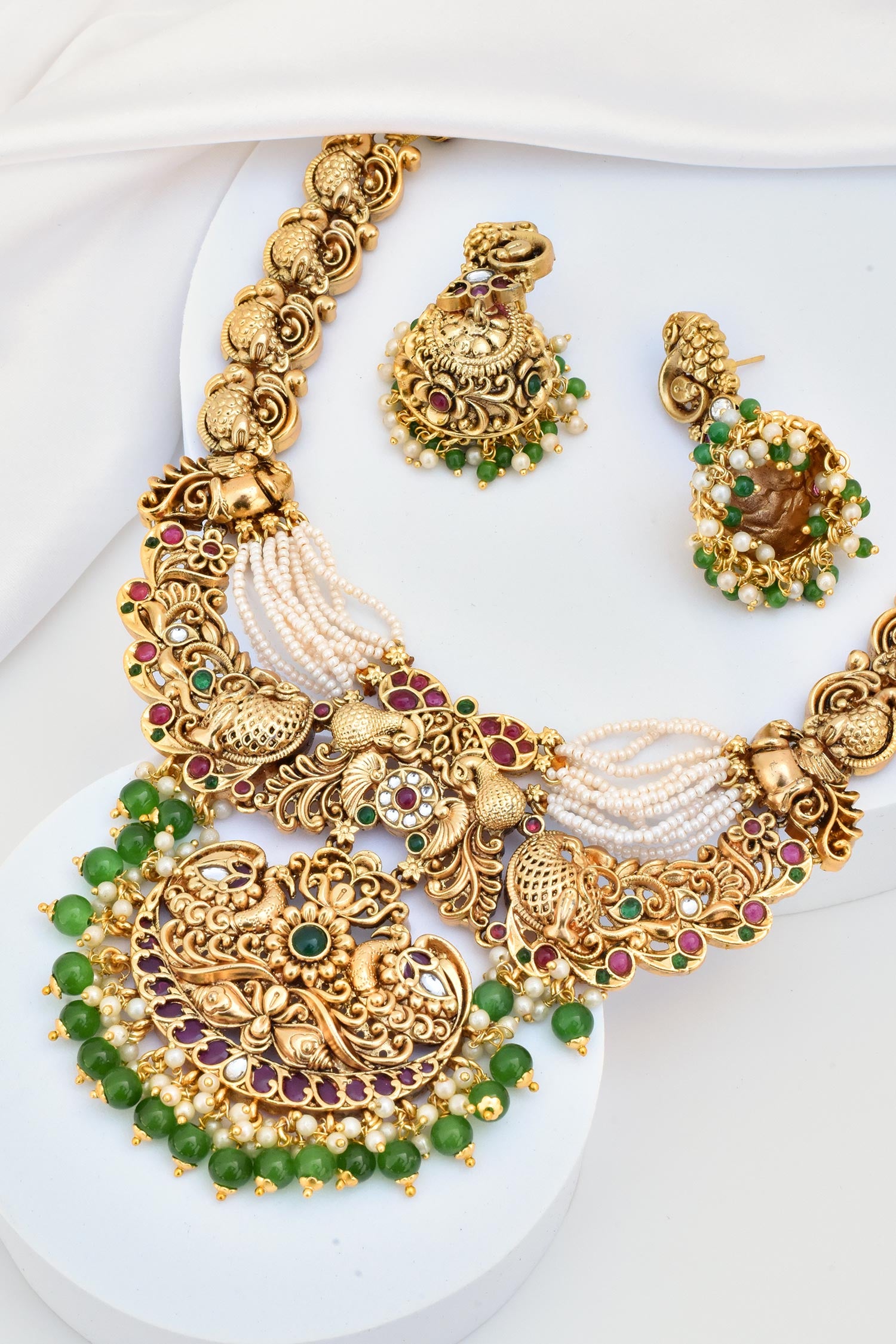 Carved Temple Necklace Set 