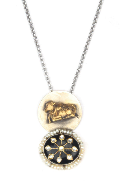 Abida Ox Motif Carved Pendant Necklace 