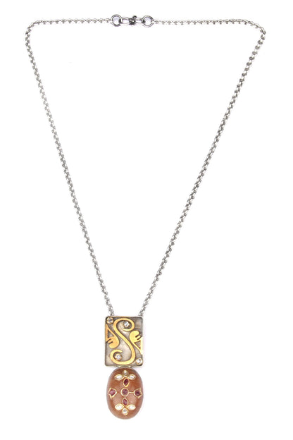 Delly Kundan Embellished Carved Pendant Necklace 