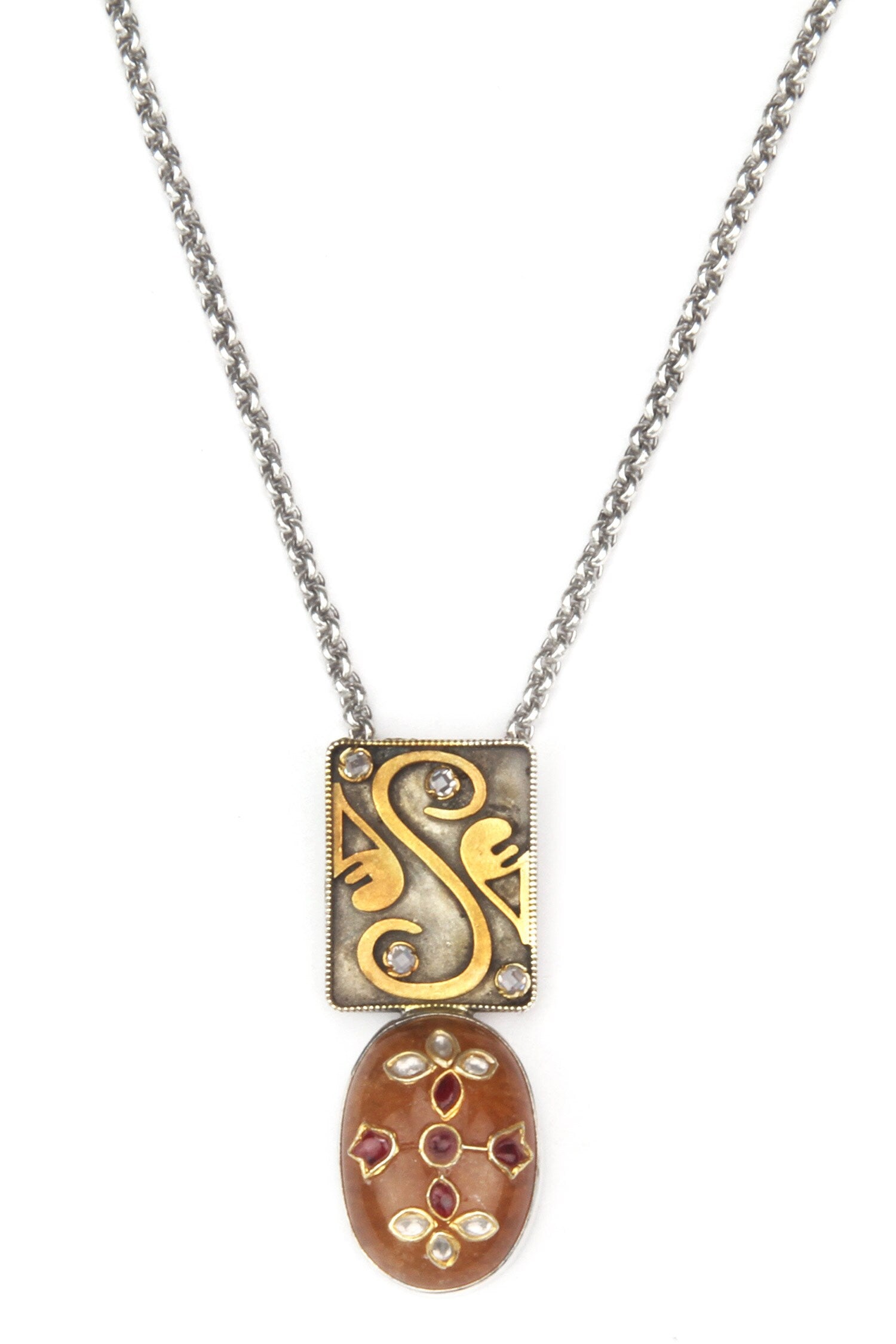 Delly Kundan Embellished Carved Pendant Necklace 