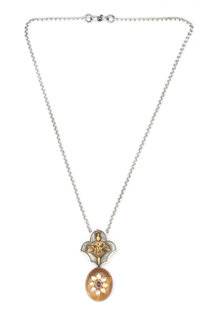 Stuti Kundan & Onyx Embellished Carved Pendant Necklace 