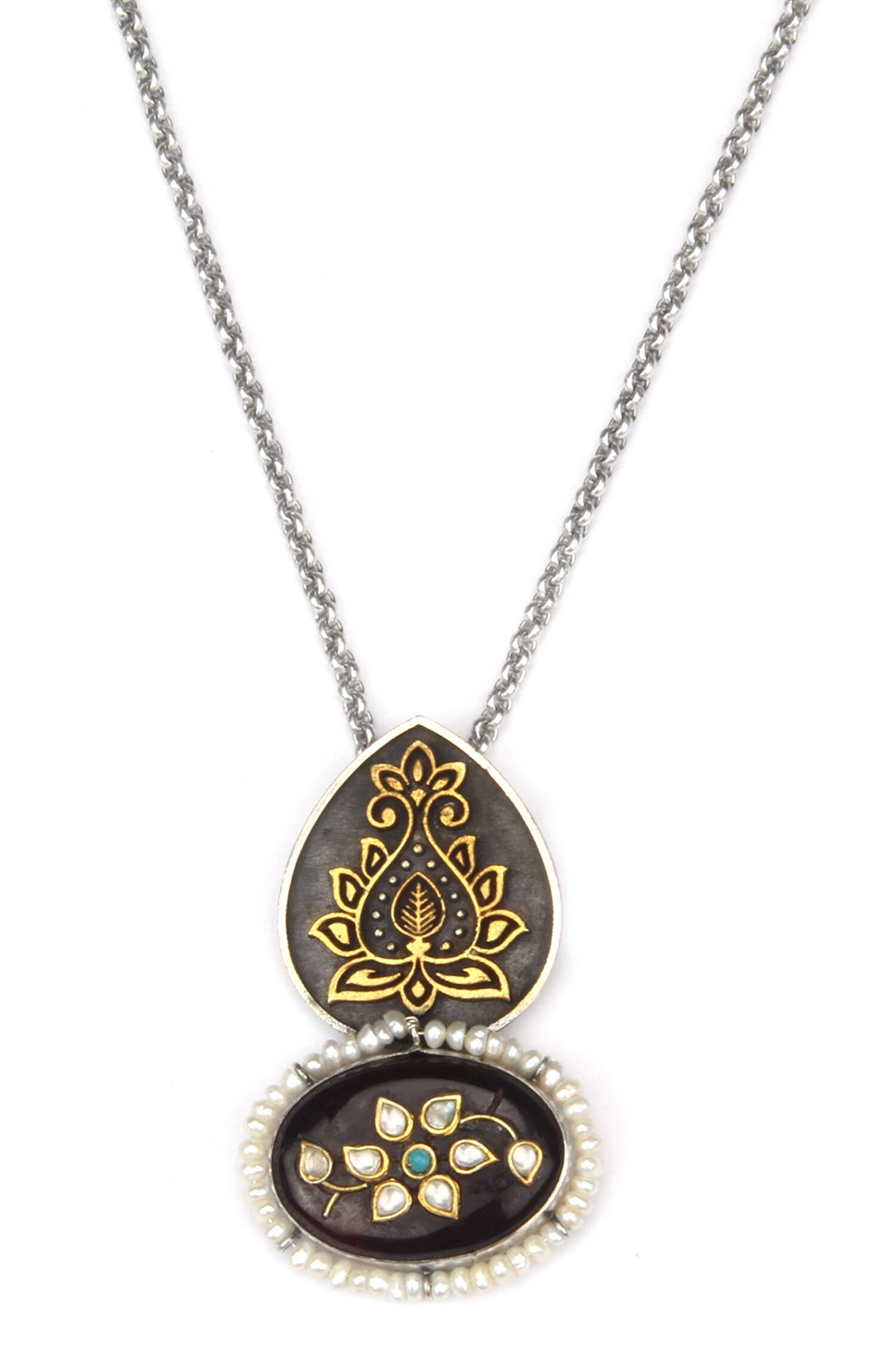 Rubina Carved Pendant Necklace 