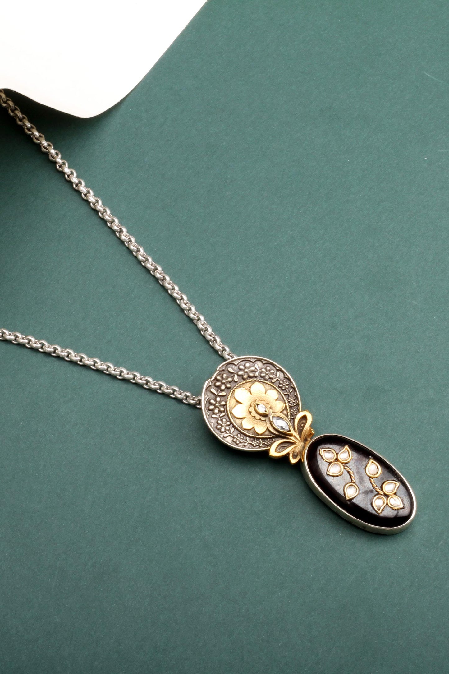 Blessy Floral Carved Pendant Necklace 