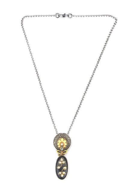 Blessy Floral Carved Pendant Necklace 