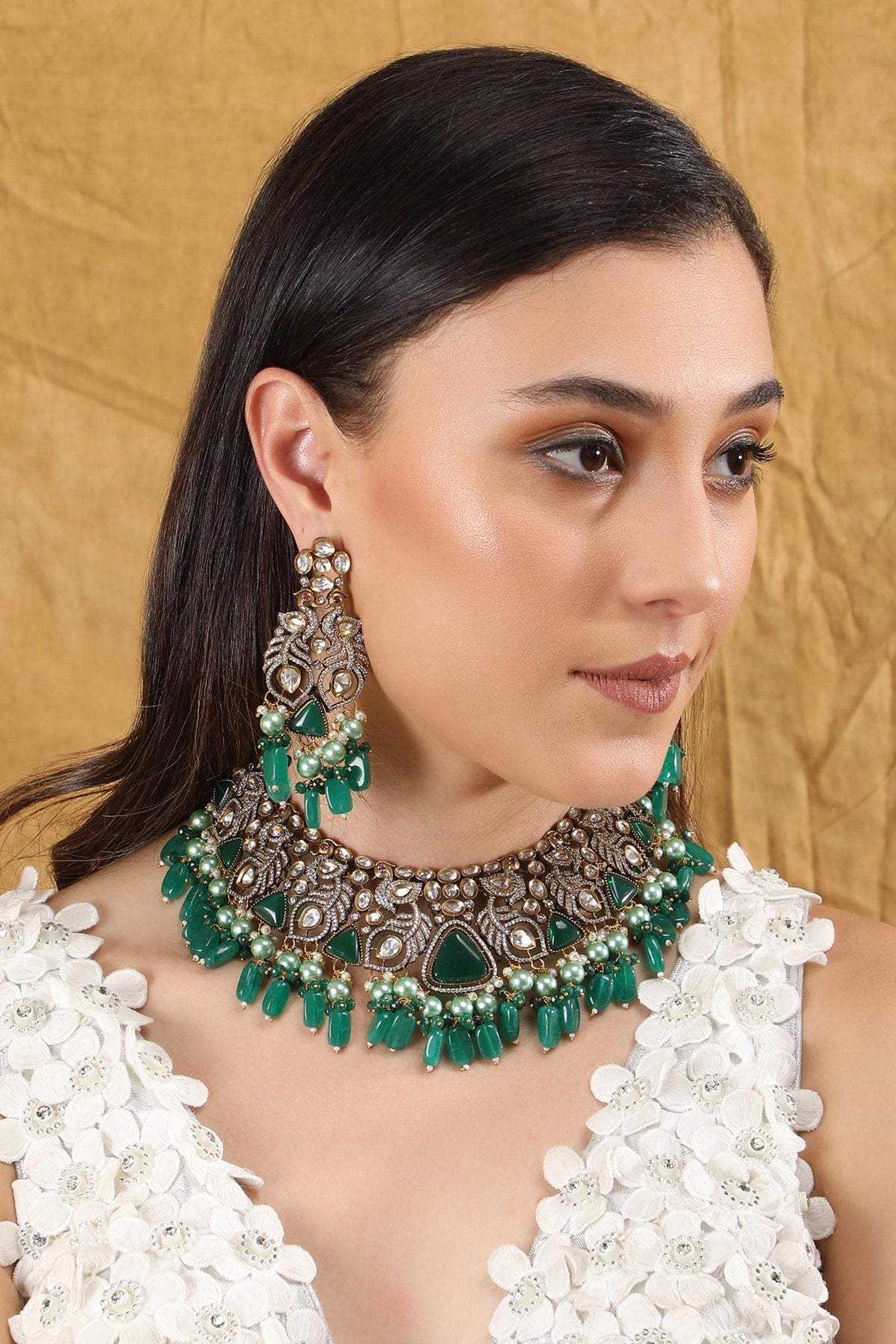Peacock Feather Embellished Necklace Set 