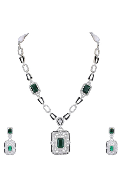 Geometric Cutwork Embellished Pendant Necklace 