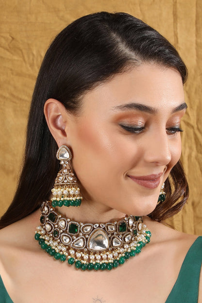 Kundan Embellished Choker & Earrings Set 