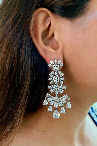 Floret Drop Studded Layered Necklace Set 