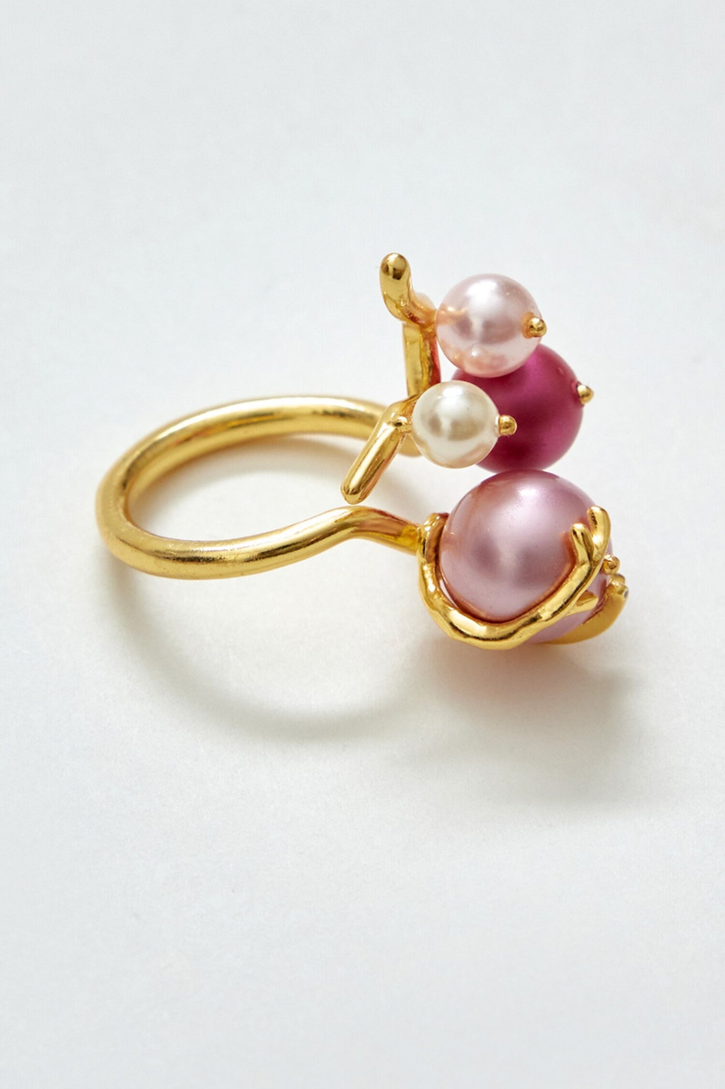 Kent Pearl Embellished Ring 